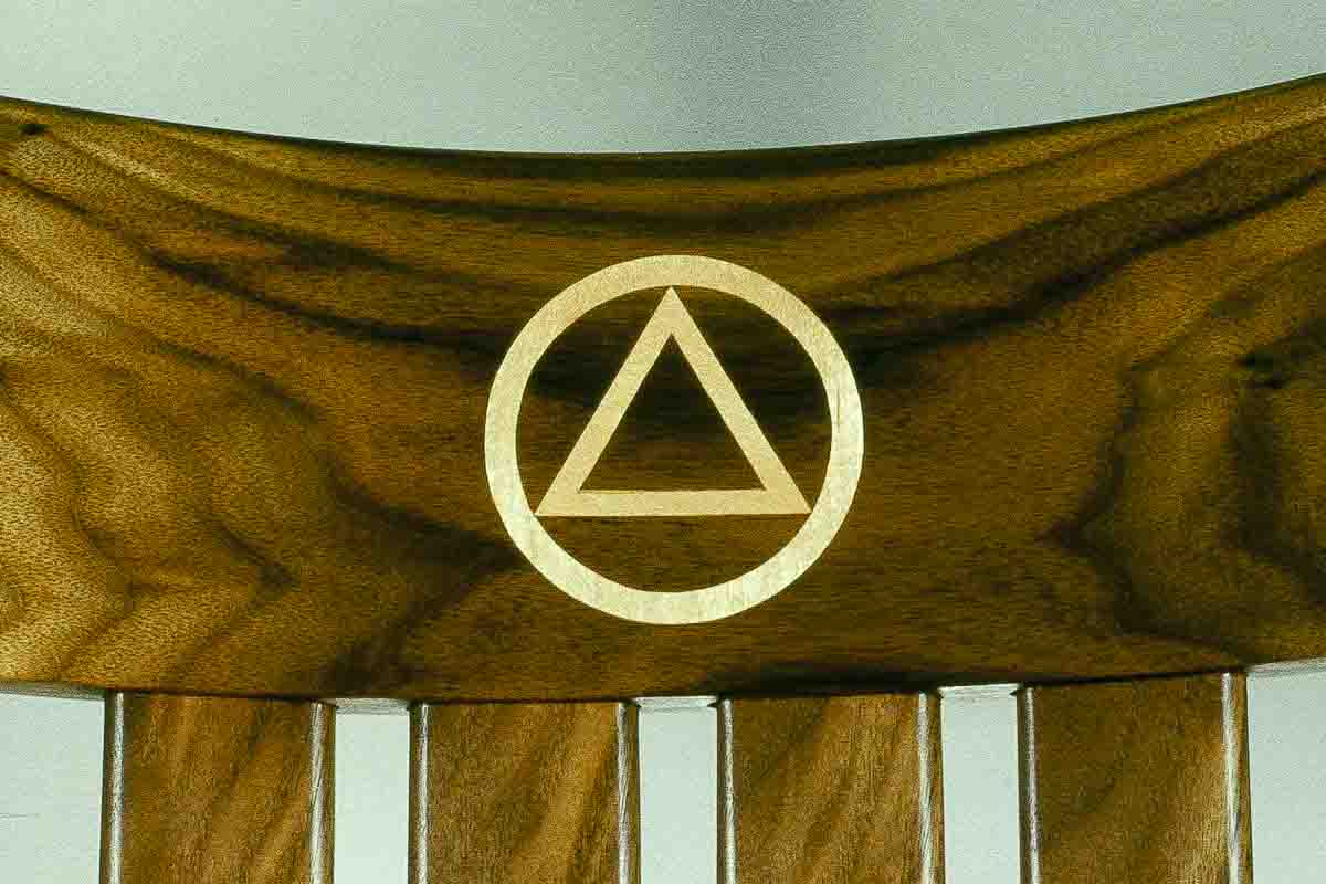 Rocking chair inlay, delta