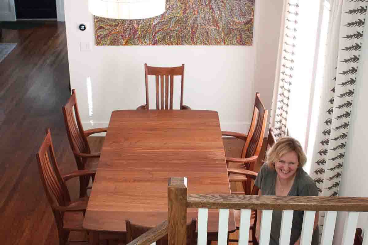 dining table fit to tight space