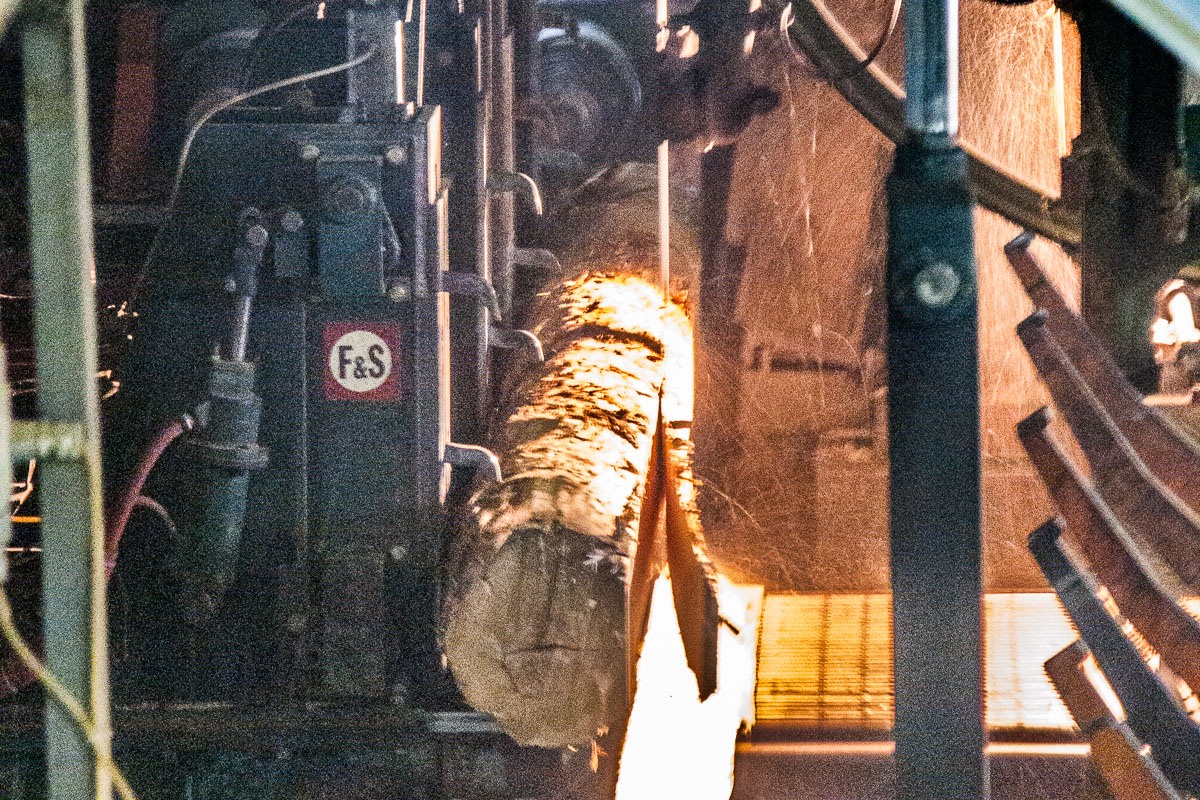 bandsaw taking the first cut