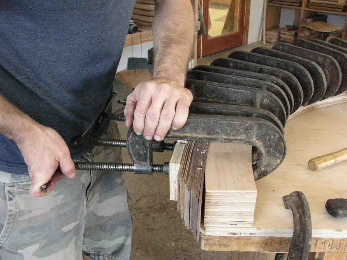 laminating a curved table apron