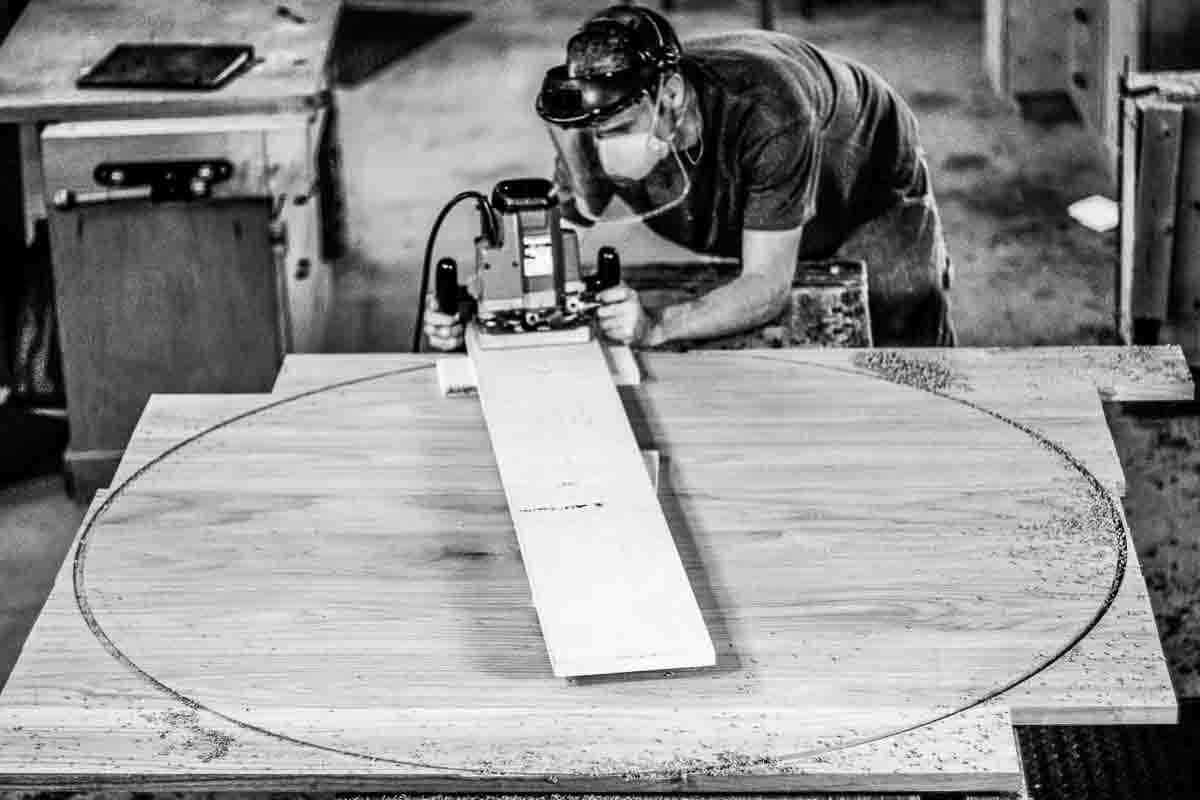 Austin cutting a round table top