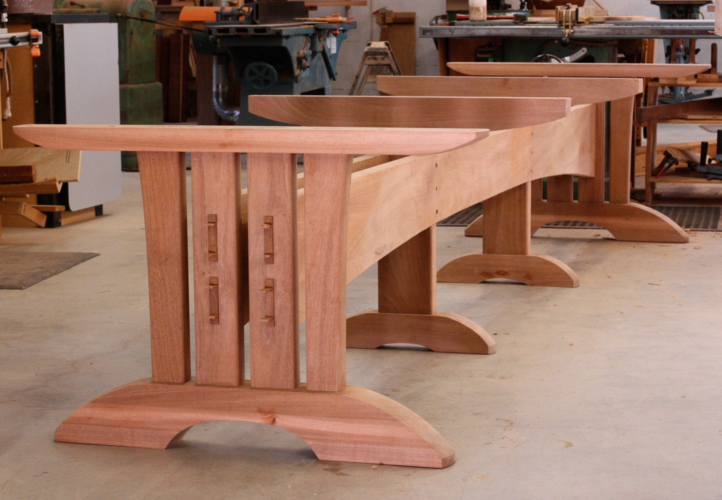 base for extra large trestle table